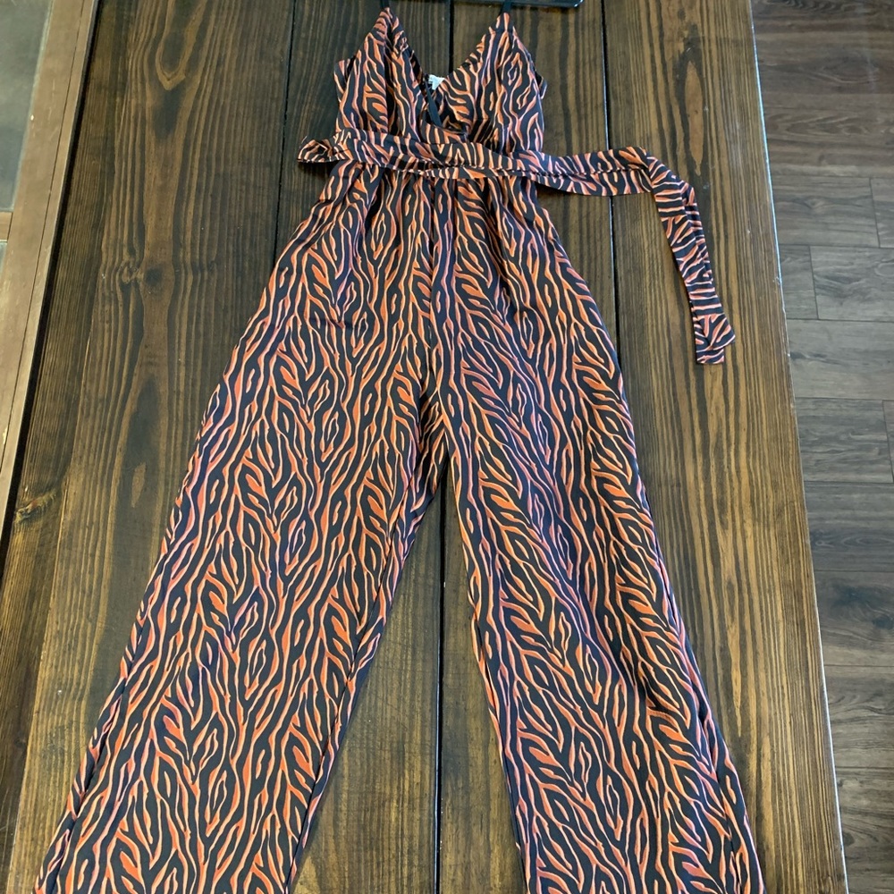 Animal print jumpsuit M